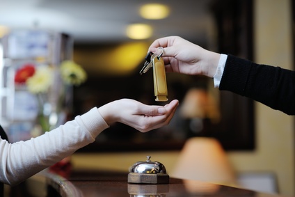 Hotels and ryokans in Japan with an increase in revenue reduce