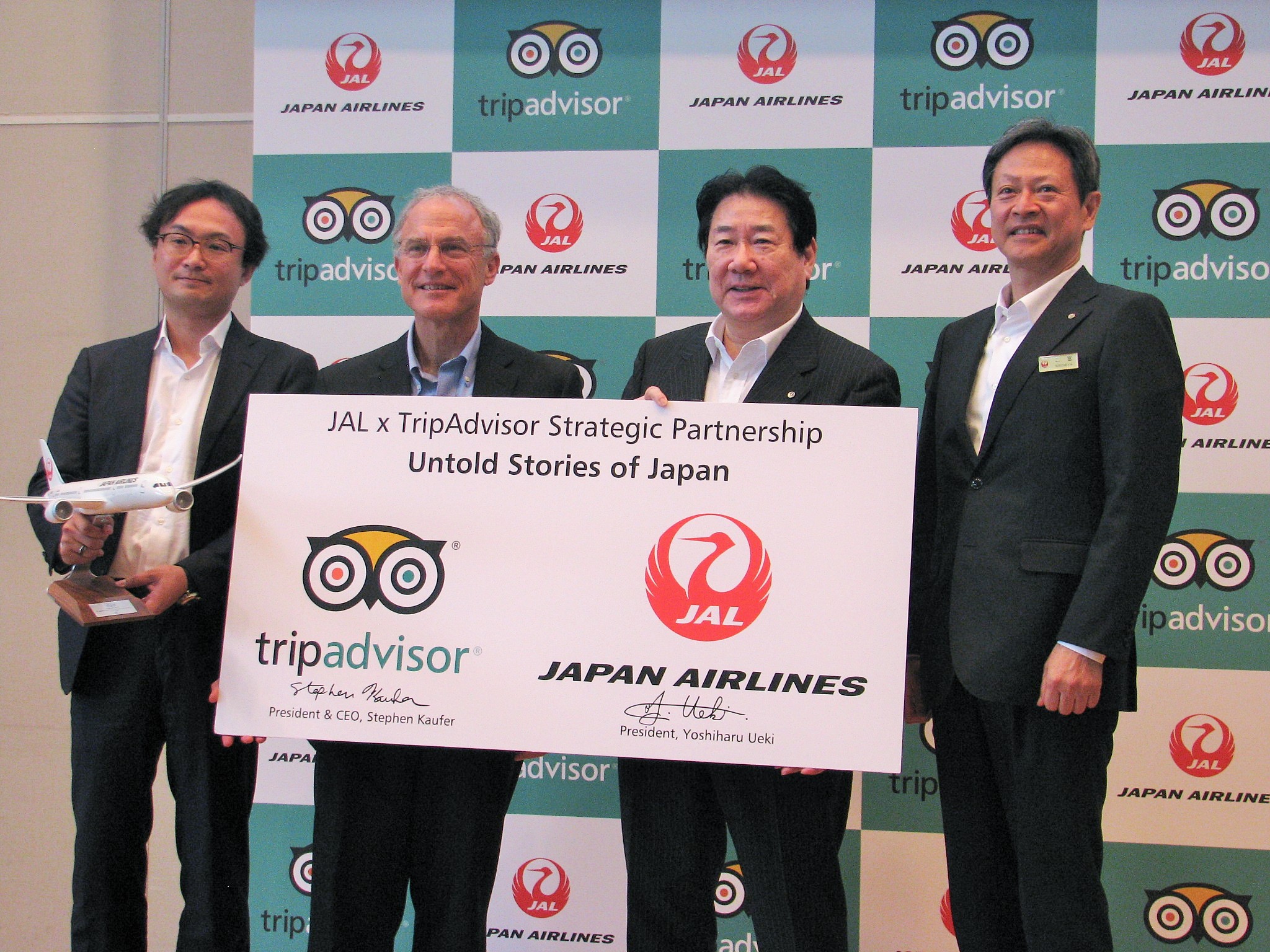 JAL and TripAdvisor work together for inbound tourism promotions, offering "Untold Stories of Japan"