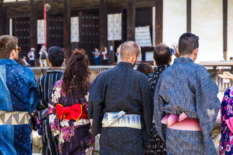 International visitors spent 4.8 trillion JPY in Japan in 2019, 6.5% more money than 2018