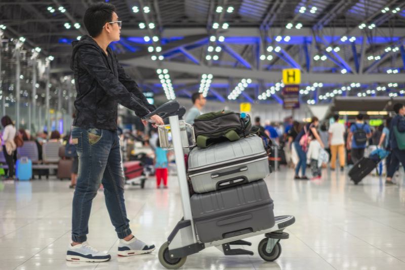 Year-on-year comparison of visitors to Japan from four Southeast Asia countries in 2019