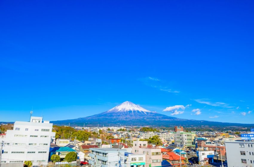  静岡県富士宮市、移住やワーケーションを促進「お試しテレワーク補助金」、滞在の半額を補助、1世帯最大4万5000円