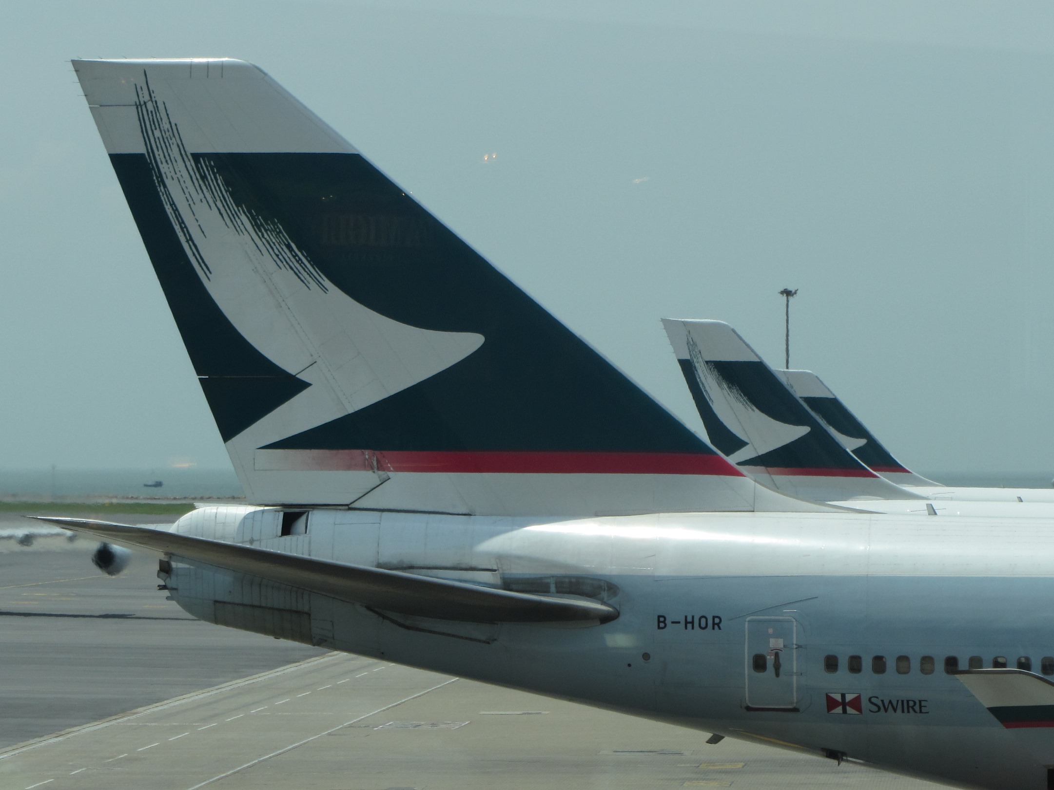 キャセイパシフィック、関空／香港線の夜便で便名とスケジュールを変更