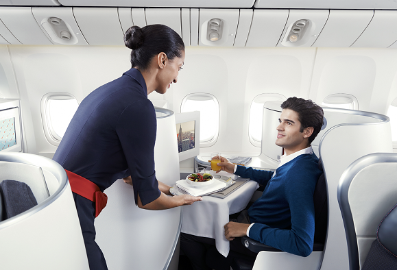エールフランス航空、羽田／パリ路線でビジネスクラスの機内食サービスを刷新【画像】