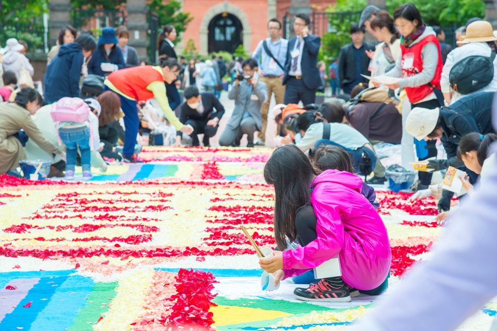 都内名所がフラワーカーペットで彩られる新イベント、六本木ヒルズなど17会場で3月から