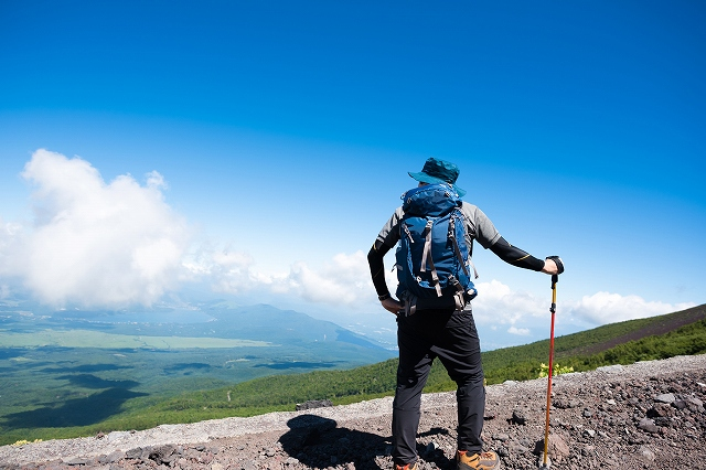 男性限定の登山ツアーが登場、クラブツーリズムが「こだわる男の登山教室」発売