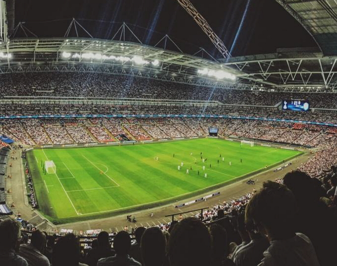 ブッキング・ドットコム、欧州サッカー連盟の公式パートナーに、「UEFA EURO 2020」など10大会で宿泊などサポート
