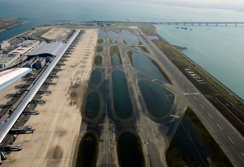 関西空港 国内線を7日中に再開か 安倍首相が表明 台風21号の影響続き6日も全面閉鎖 トラベルボイス 観光産業ニュース