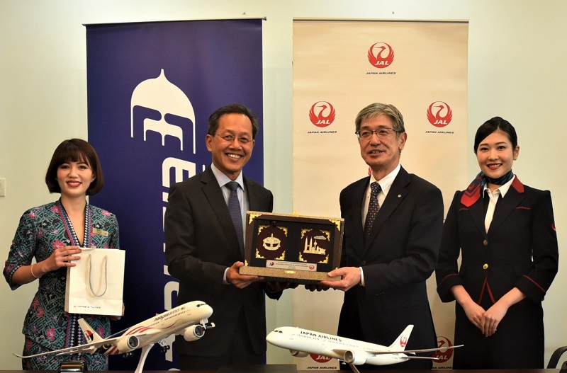 JAL、マレーシア航空と共同事業へ合意、独禁法除外申請で2020年までに開始目指す