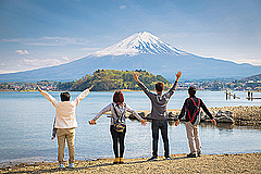 Domestic travel is the most poplar leisure activity in Japan for nine years in a row, despite a slight decrease in travelers