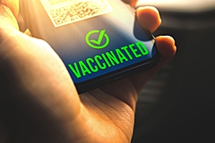 ワクチンパスポートの早期デジタル化、年内導入を提言、標準化および互換性確保も ― 運輸総合研究所