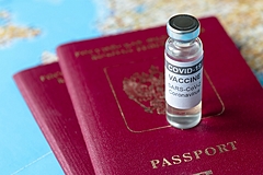 Japan eases the quarantine regulation for vaccinated business persons and restarts accepting new international students