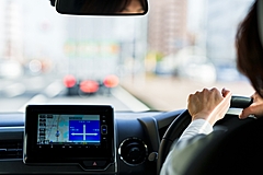  Uber Japan、提携タクシー会社のライドシェア導入支援、アプリで全国展開、各社と協議へ