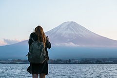 International arrivals in Japan in December 2022 were 1.5 times more than the previous month, totaling 3.8 million in 2022