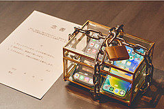 Hoshino Resorts, a Japan’s hotel chain, offers a digital detox plan for young guests, sealing a smartphone in a box
