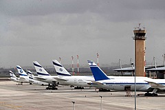 世界的に国際航空券の予約減少、イスラエル／ハマスの戦闘開始後で、米国は10％予約減
