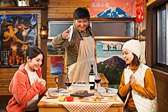 A tour to stay in a mountain cabin at the 5th station of Mt. Fuji in the winter is available at 79,200 JPY a person