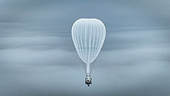 岩谷技研、気球による宇宙遊覧へ、2人乗り実機での飛行訓練を開始、来夏の商業運航へ