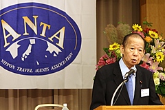 全国旅行業協会・二階会長が辞意を表明、「後任はしかるべき人に」、定時総会で