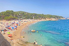 スペイン、外国人旅行者のデータ収集へ、安全性向上のため12月から、入国手続きには変更なし