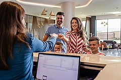 アジア太平洋地域ホテルの再訪率は37％、満足度は86％、旅行者は付加価値を感じれば、より多く消費