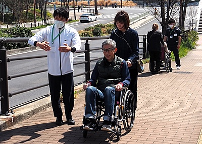 移動困難者も楽しめる万博への挑戦、支援サービス「LET'S EXPO」の開幕直前の研修会を取材した