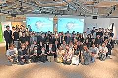 オーストラリア政府観光局、お笑い芸人「あばれる君」出張授業を実施、有給休暇の過ごし方を提案