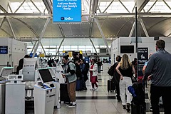 欧州から米国への旅行者減少で航空運賃が下落、トランプ政権の政策が大西洋横断路線に影響