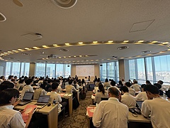 じゃらん観光国内宿泊旅行者2025、「ひとり旅」が拡大、18～29歳と50代で同行形態のトップに