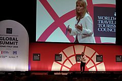 世界の観光産業のGDP貢献度、2025年の予測は2019年超えで過去最高に、米国が首位、中国が急成長、日本は第5位　―WTTC発表