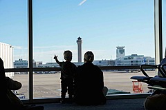 米国、政府機関の閉鎖なら、航空便に影響か、業界団体「フライト遅延につながる」