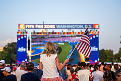 米国で近場旅行が拡大、物価高で車移動にシフト、W杯と建国250周年も国内需要を後押し